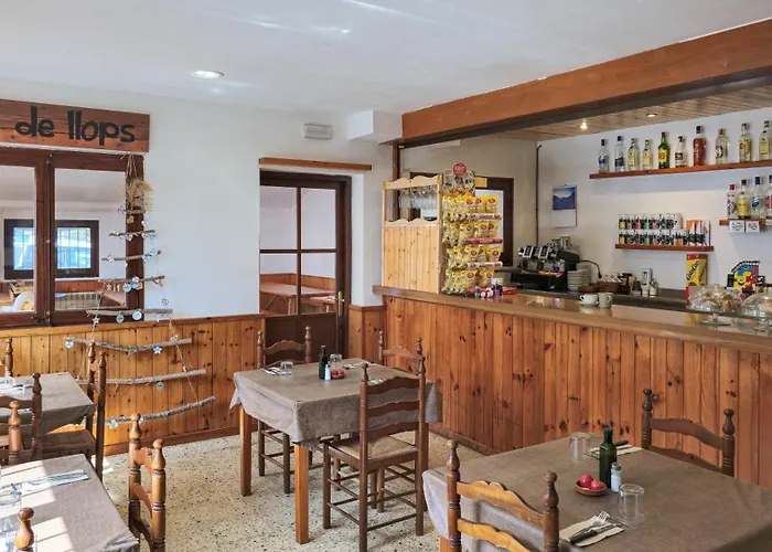 Coll De Port Hostel *