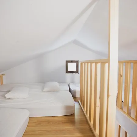 Coll De Port Hostel