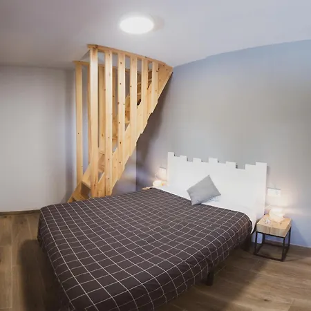 Coll De Port Ostello Tuixen