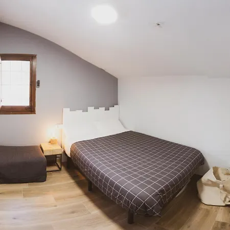 Coll De Port Tuixén